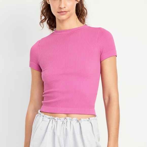 Old Navy Fitted Seamless Ribbed T-Shirt Pink - Picture 1 of 5